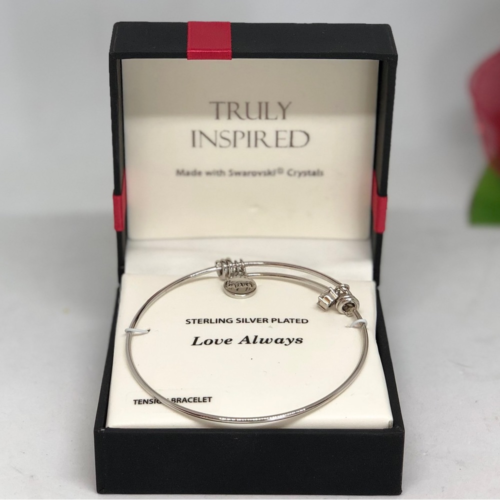 TRULY INSPIRED💥NEW💥Sterling Silver Plated “LOVE ALWAYS” Charm Bangle Bra…